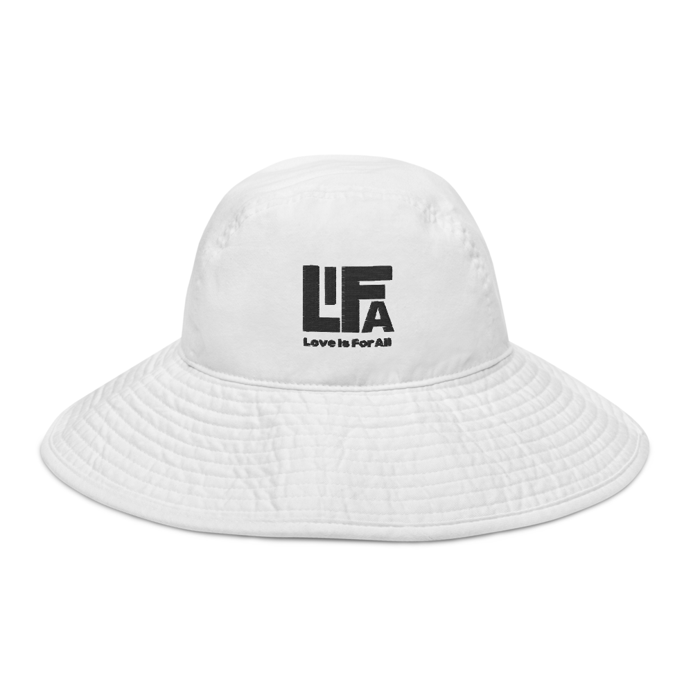 Wide brim bucket hat